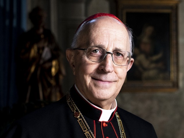 Le Cardinal Filoni: «Parler d'un “Ordre honorifique” est erroné»